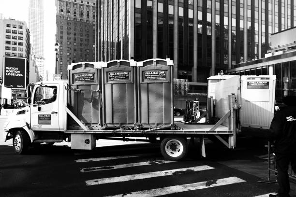 Best Portable restroom trailer rental  in Mitchell, IL
